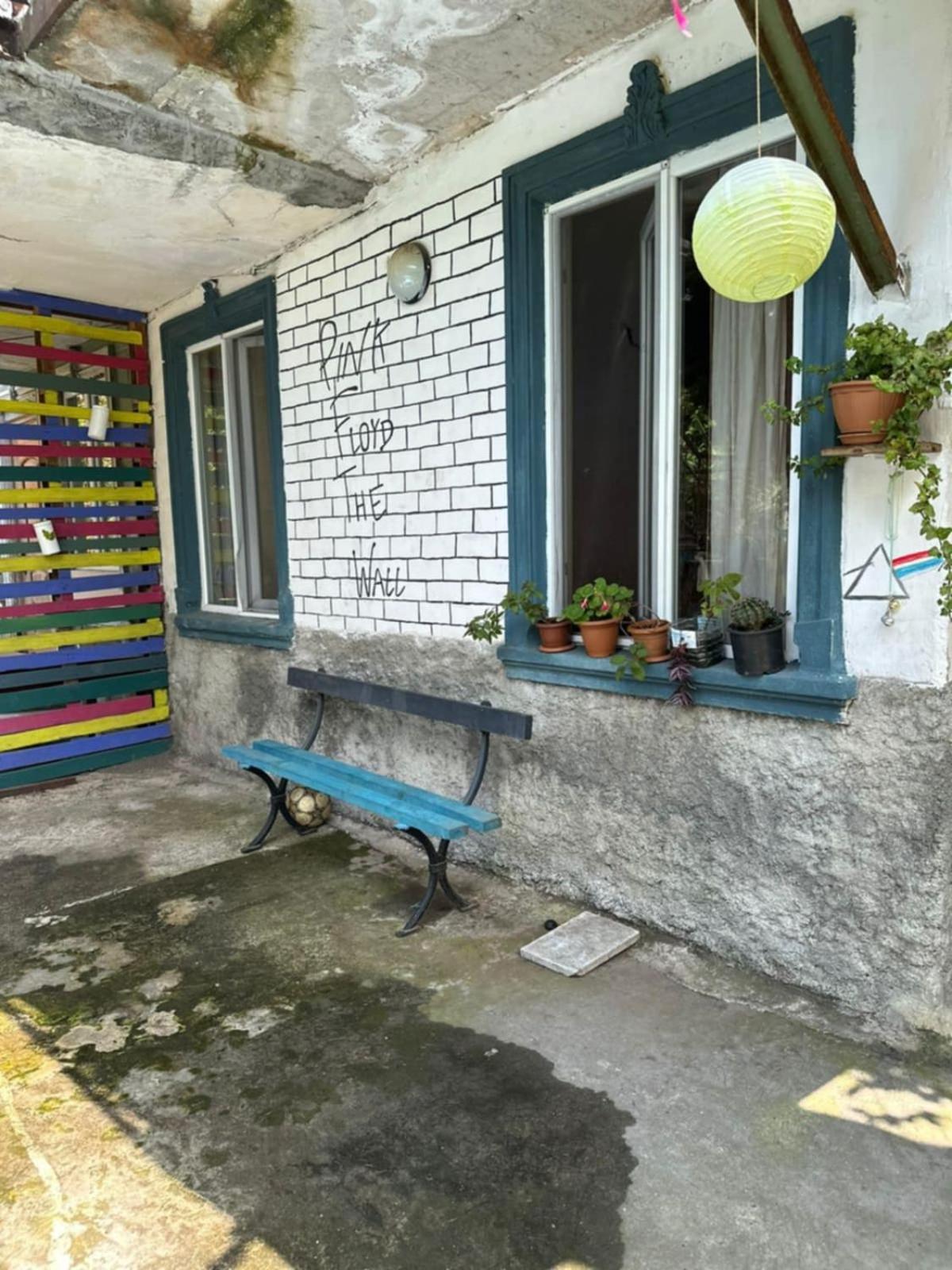 Guest House Barbi Batumi Esterno foto